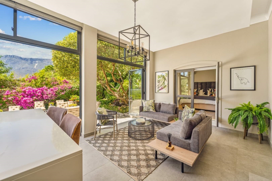 4 Bedroom Property for Sale in Tamboerskloof Western Cape